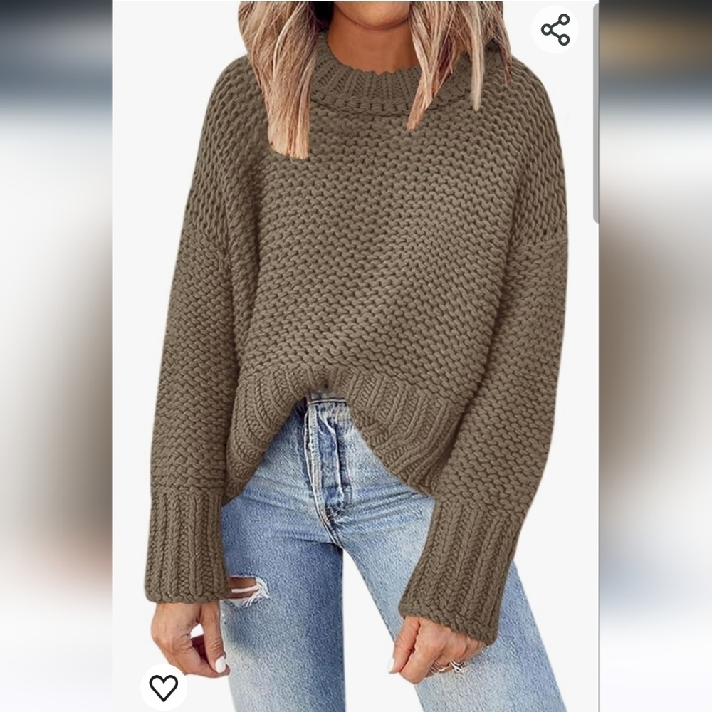 Deep Self Crewneck Chunky Knit Long Sleeves Khaki Sweater Pullover